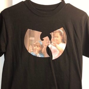 Women’s small Wu-Tang tee